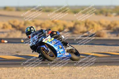 media/Nov-17-2024-CVMA (Sun) [[1fec520723]]/Race 18-Supersport Middleweight/